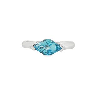 18ct White Gold Aquamarine Ring
